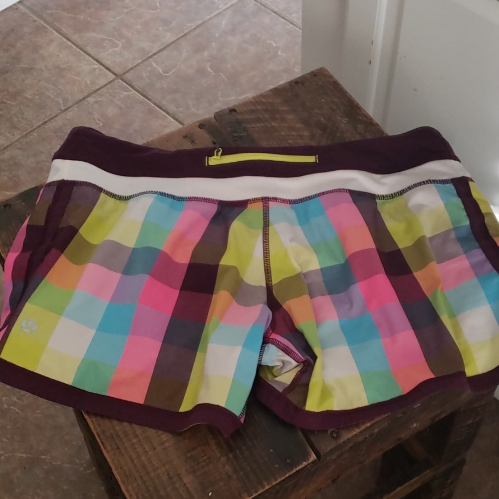 Lululemon plaid shorts
